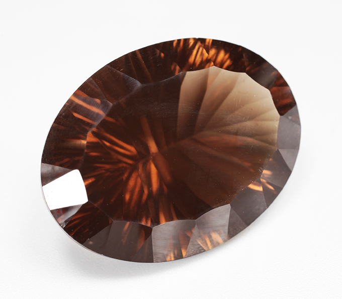 Чистейший крупный дымчатый кварц 36 карата