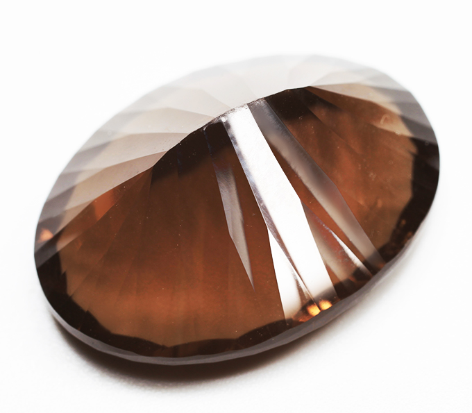 Чистейший крупный дымчатый кварц 36 карата