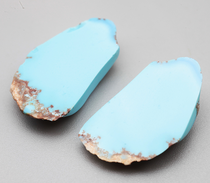 Крупная пара казахстанской бирюзы 17,06 карата