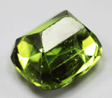 Крупный яркий перидот 8,06 карата