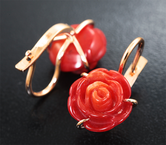 Серьги с резными кораллами