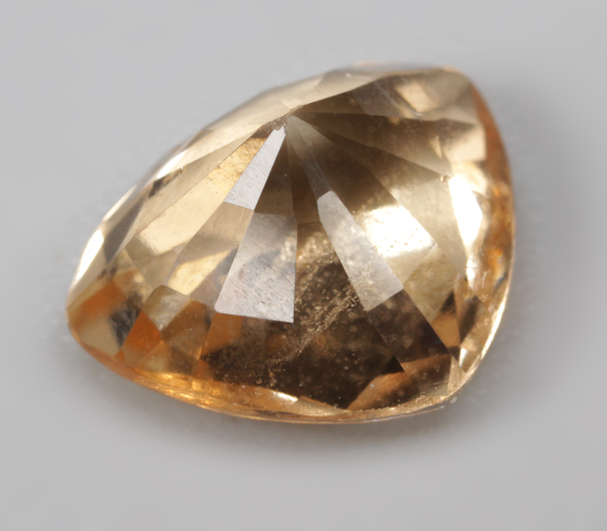 Гессонит гранат 1,42 карата