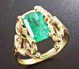 Кольцо с колумбийским изумрудом и бриллиантами