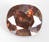 Крупный гранат со сменой цвета 3,47 карата