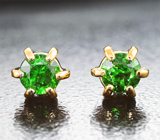 Пусеты с уральскими демантоидами 0,52 карата