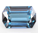 Синий London топаз авторской огранки 2,81 карата