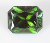 Насыщенно-зеленый турмалин 1,36 карата