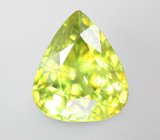 Желтовато-зеленый сфен 3,83 карата