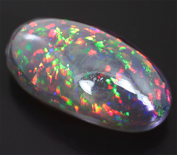 Опал генезис. Опал гидрофан камень. Белый эфиопский опал. Контралузский опал. Опал огранка.