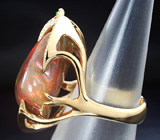 Кольцо с фантастическим опалом, бриллиантами и цаворитом гранатом