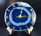Часы с циферблатом из крупного слайса синего агата