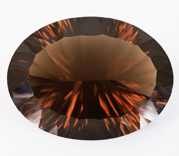 Дымчатый кварц лазерной огранки 22,26 карата