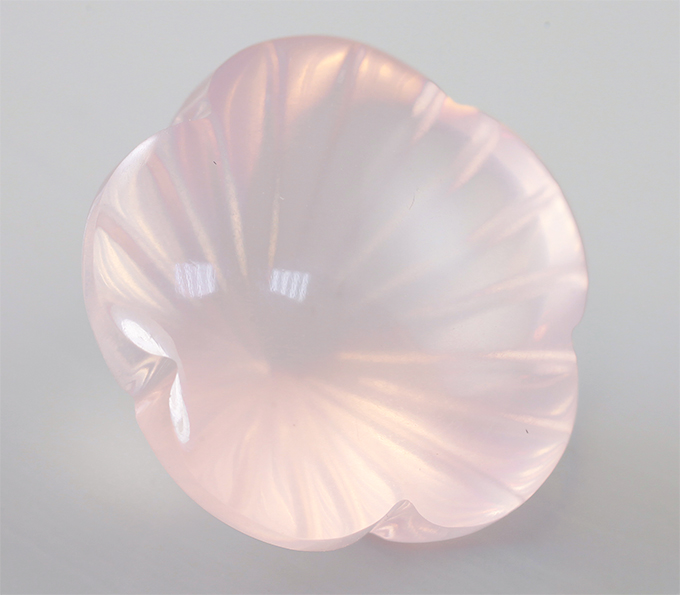 Резной розовый кварц 10,03 карата
