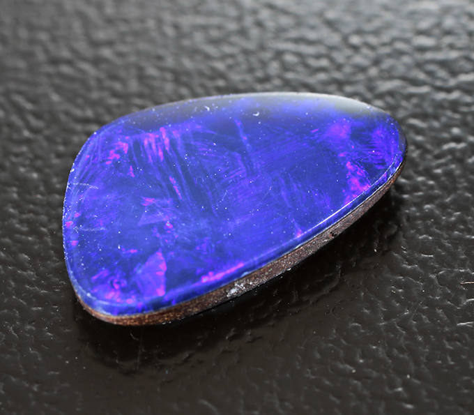 Австралийский дублет опал 1,93 карата