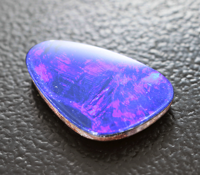 Австралийский дублет опал 1,93 карата