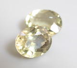 Пара диаспоров высокой чистоты 3,17 карата