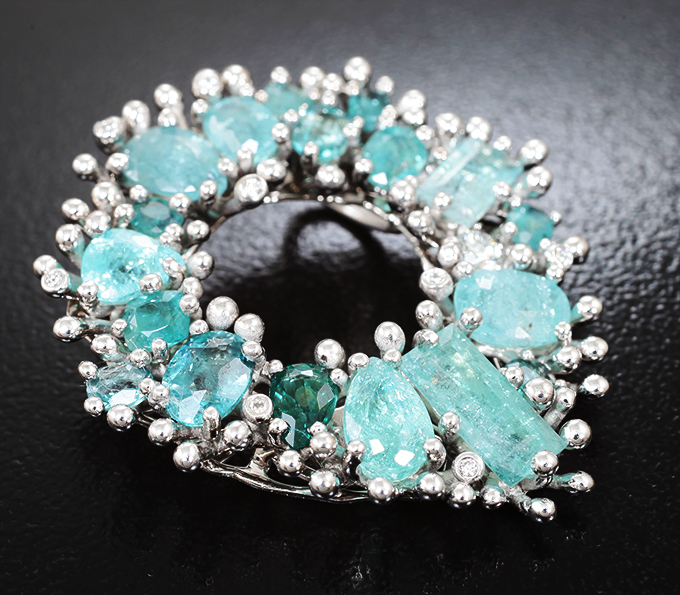 Кулон с грандидьеритами 2,04 карата, параиба турмалинами 5,23 карата и бриллиантами