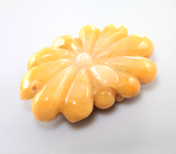 Крупный резной желтый нефрит 86,16 карата