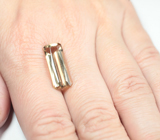 Крупный желтый скаполит 7,19 карата