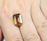 Крупный полихромный турмалин 7,29 карата