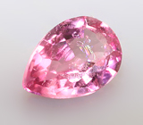 "Неоновая" розовая шпинель 0,17 карата