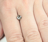 Полихромный цоизит 0,9 карата