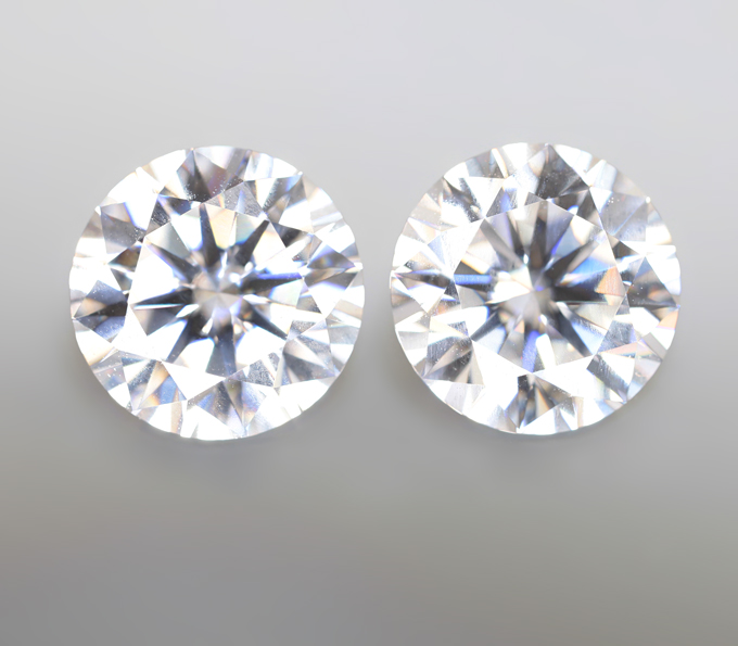 Пусеты с муассанитами 3,65 карата