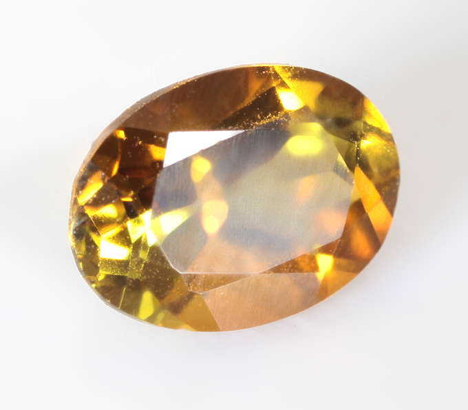 Полихромный турмалин 0,96 карата