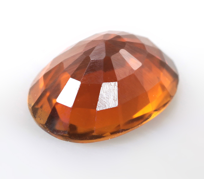 Полихромный турмалин 0,76 карата