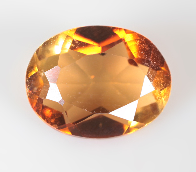 Полихромный турмалин 0,62 карата