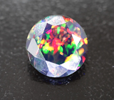 Кольцо с ограненным черным опалом 1,04 карата, сапфирами и цаворитами