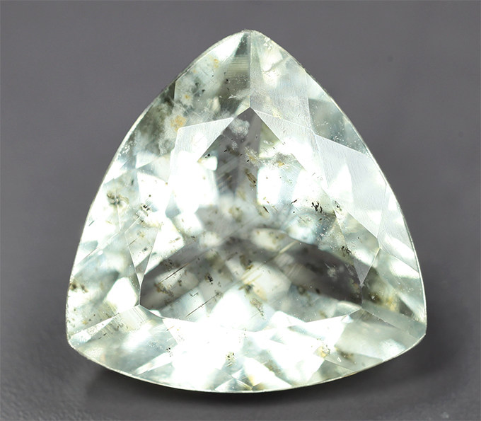 Желто-зеленый берилл 4,15 карата