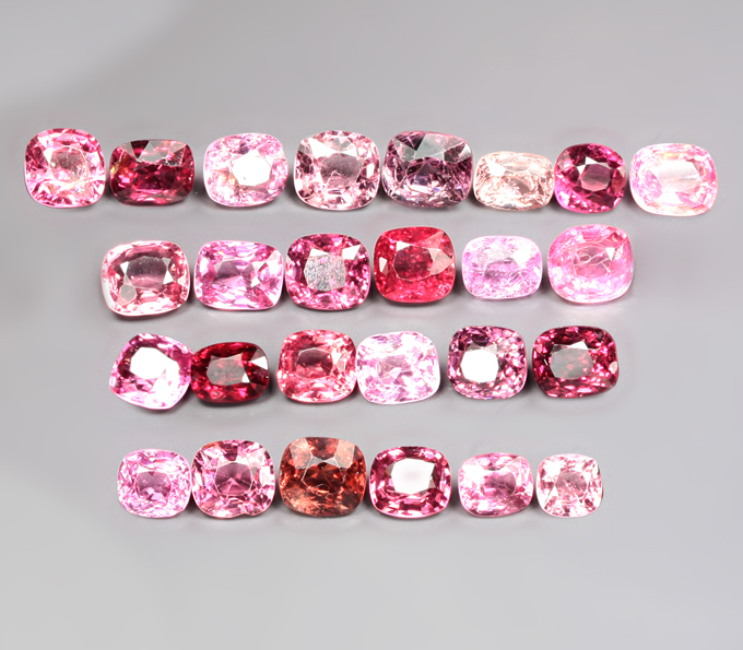 Крупный набор из 26 розовых и красных шпинелей 10,3 карата
