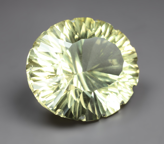 Крупный! Чистейший цитрин авторской огранки 50,28 карата