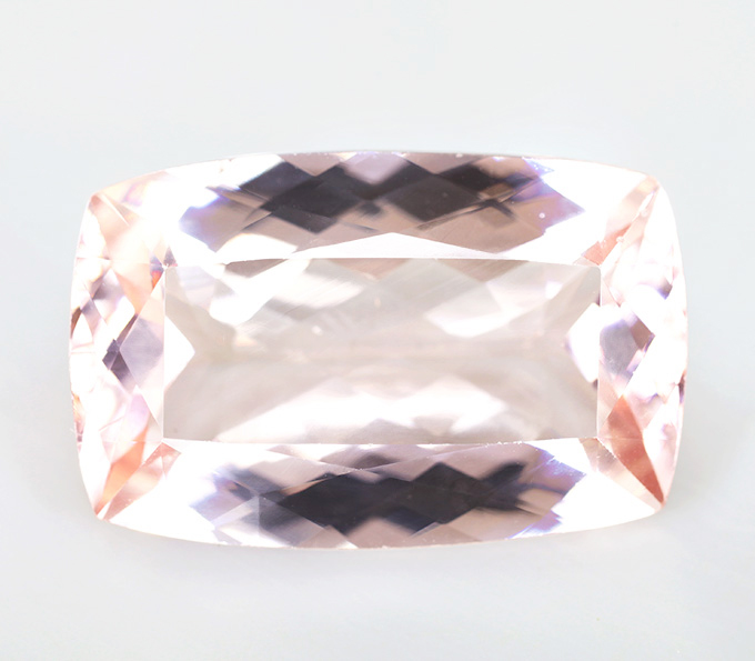 Кольцо с морганитом 25,29 карата