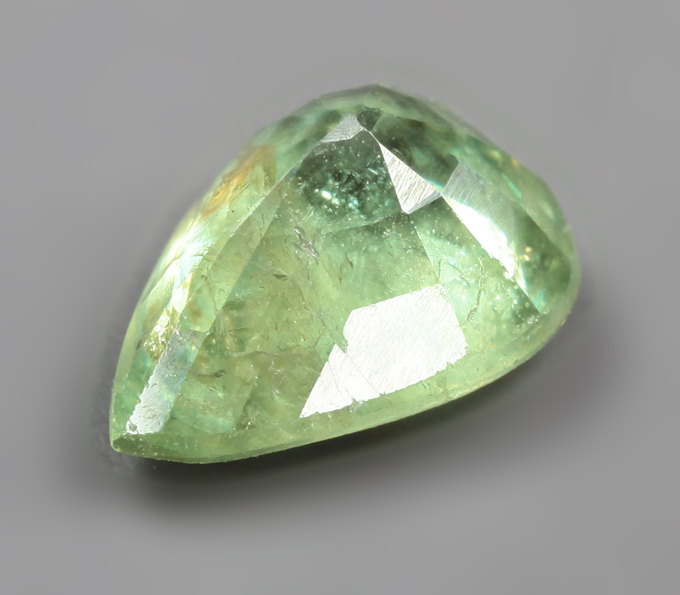 Демантоид 0,9 карата