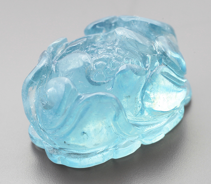 Резной аквамарин 14,61 карата