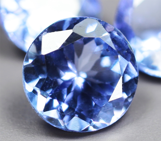 Набор из 3 танзанитов 1,65 карата