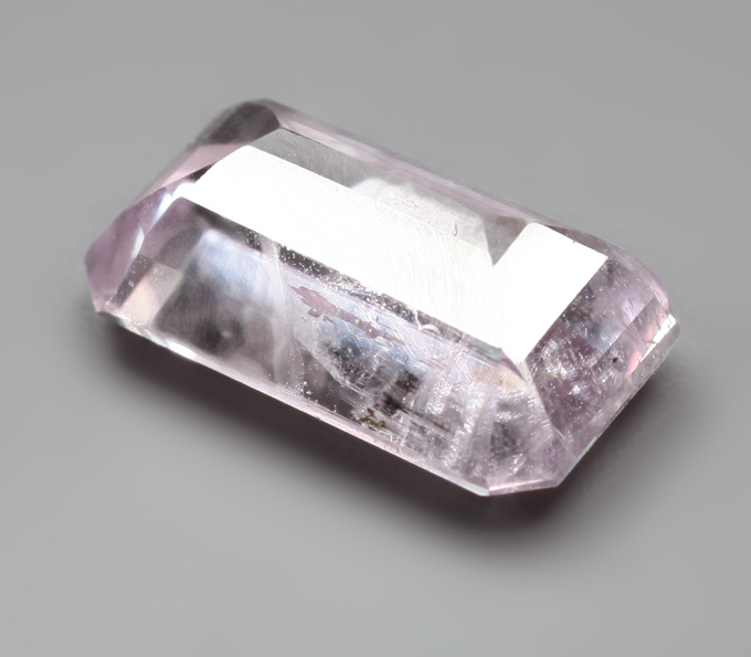 Зултанит 1,97 карата