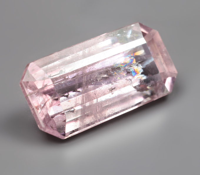 Зултанит 2,99 карата