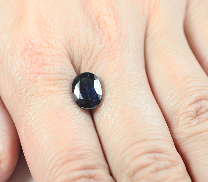 Насыщенный кианит 3,72 карата