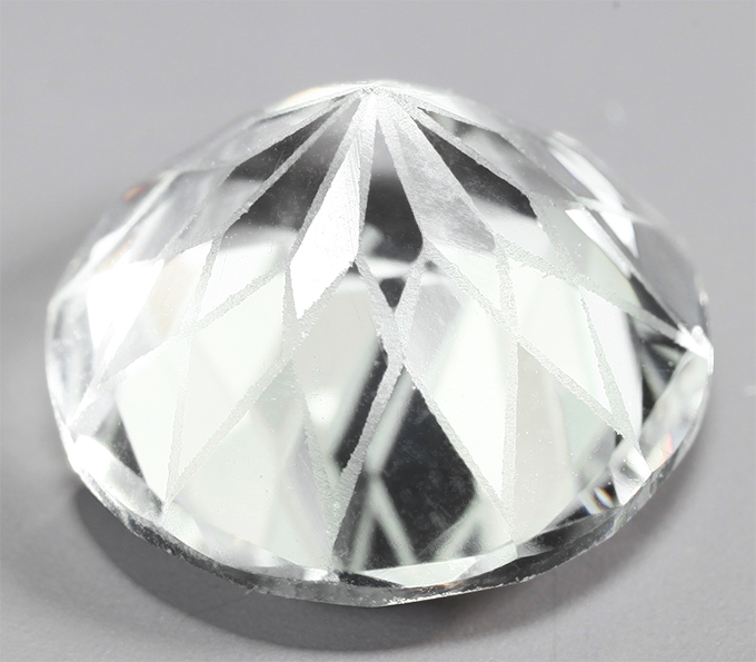 Чистейший гошенит специальной огранки 4,68 карата