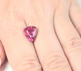 "Неоновый" рубеллит 4,63 карата