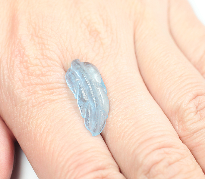 Резной аквамарин 5,6 карата