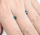 Пара насыщенно-синих шпинелей 0,67 карата