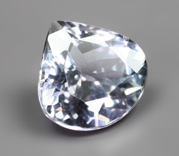 Чистейший полихромный цоизит 1,61 карата