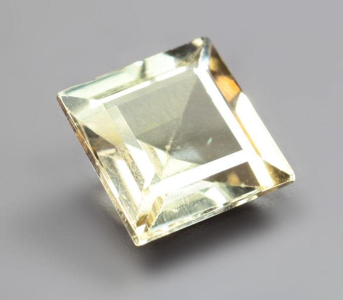 Редкая огранка! Желтый цоизит 1,27 карата
