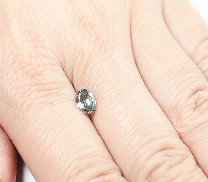 Полихромный цоизит 0,83 карата