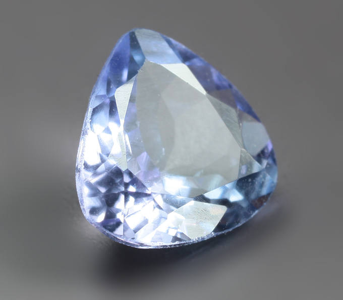 Полихромный цоизит 1,06 карата