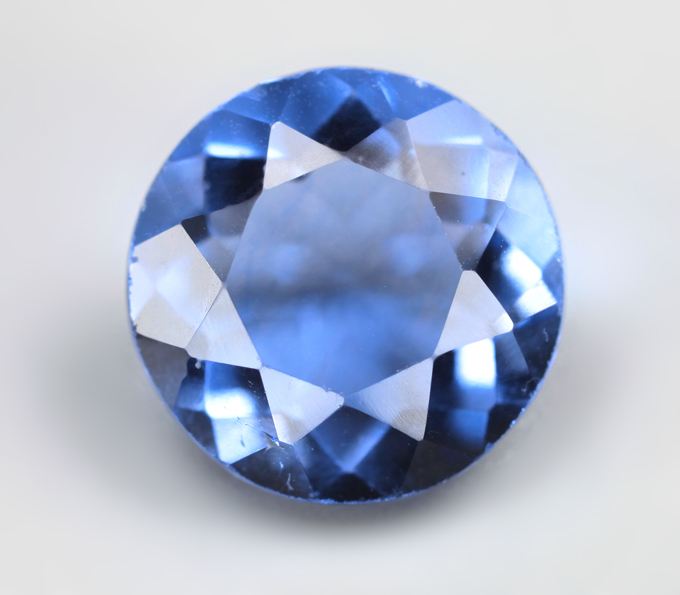 Флюорит со сменой цвета 3,91 карата